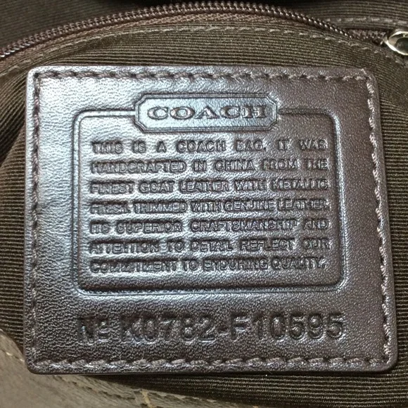 Rare Coach Soho Metallic Goat Leather Y2K Buckle Flap Shoulder Bag - Picture 16 of 17